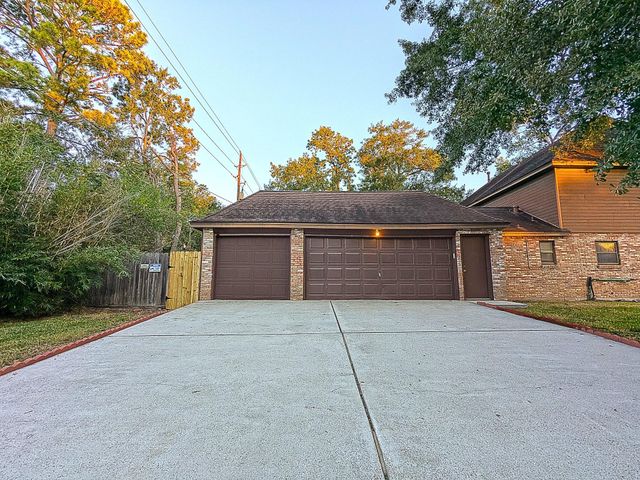 15119 Pebble Bend Drive, Houston, TX 77068