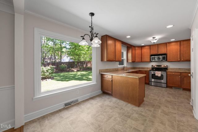 112 Dabney Road, Cary, NC 27511