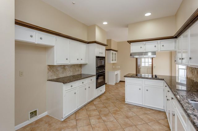 1703 Plantation Drive, Richmond, TX 77406