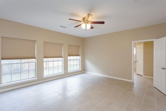 1703 Plantation Drive, Richmond, TX 77406