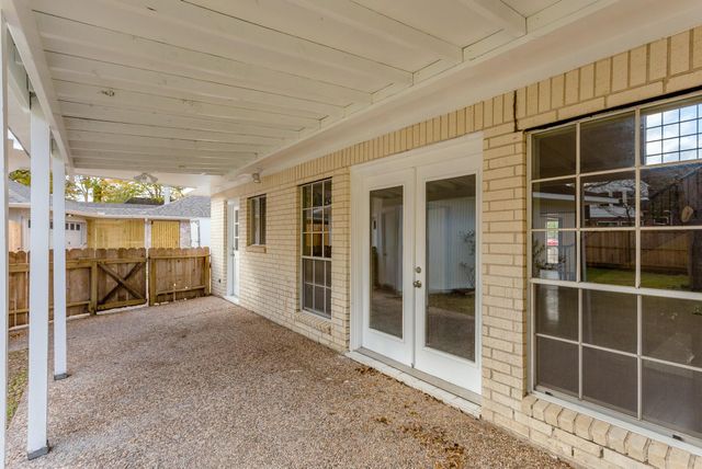 1703 Plantation Drive, Richmond, TX 77406