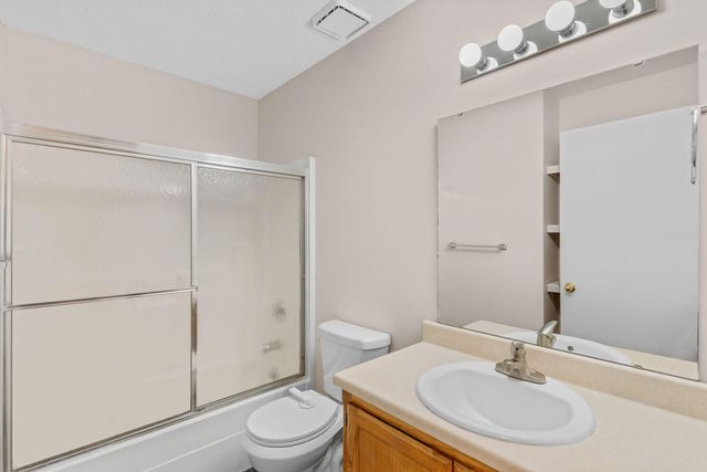 1103 N Bluegill Street, Nixa, MO 65714