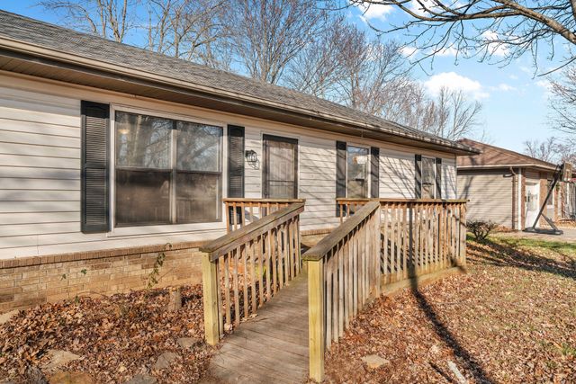 1103 N Bluegill Street, Nixa, MO 65714