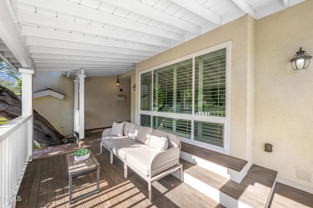 875 Longford Avenue, Thousand Oaks, CA 91320