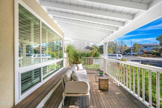 875 Longford Avenue, Thousand Oaks, CA 91320