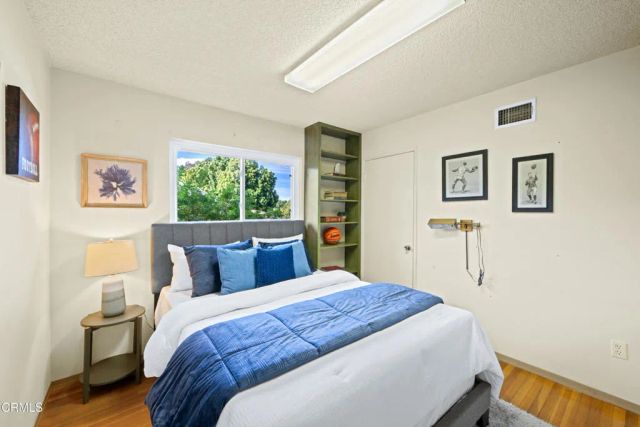875 Longford Avenue, Thousand Oaks, CA 91320