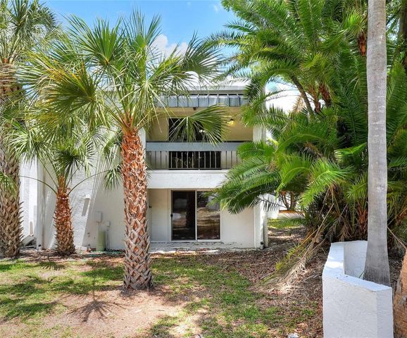 1810 VILLAGE CT, Mulberry, FL 33860