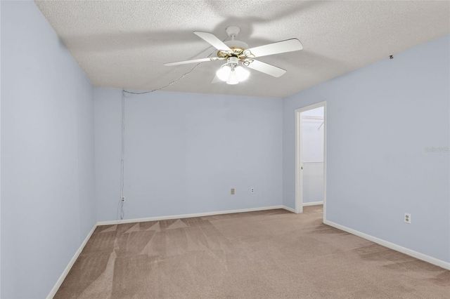 1810 VILLAGE CT, Mulberry, FL 33860