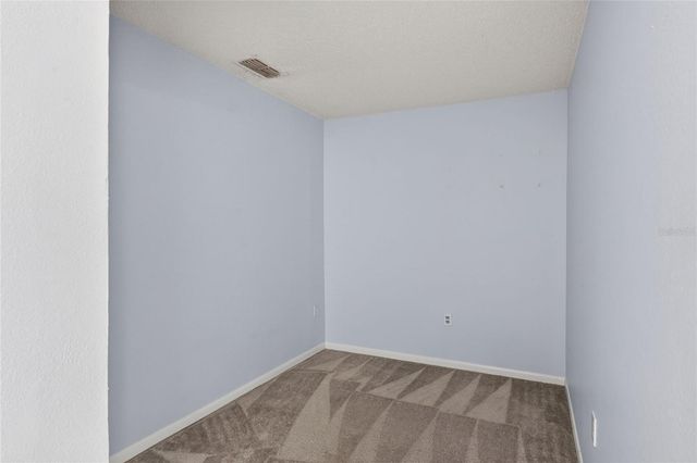 1810 VILLAGE CT, Mulberry, FL 33860