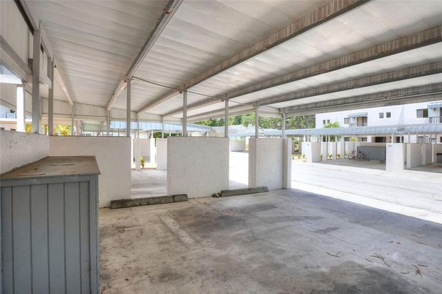 1810 VILLAGE CT, Mulberry, FL 33860