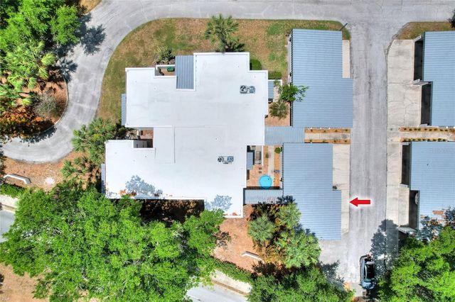1810 VILLAGE CT, Mulberry, FL 33860