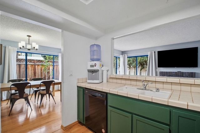 4070 4070 Drew Terrace, Fremont, CA 94538