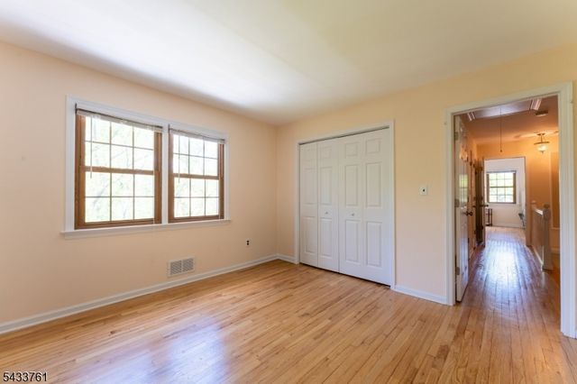 301 Heritage Dr, Readington Twp., NJ 08889