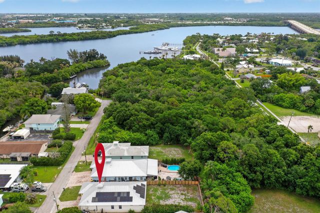 798 SW 33rd Street, Palm City, FL 34990