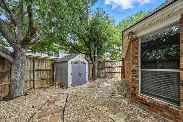 18208 Muir Circle, Dallas, TX 75287