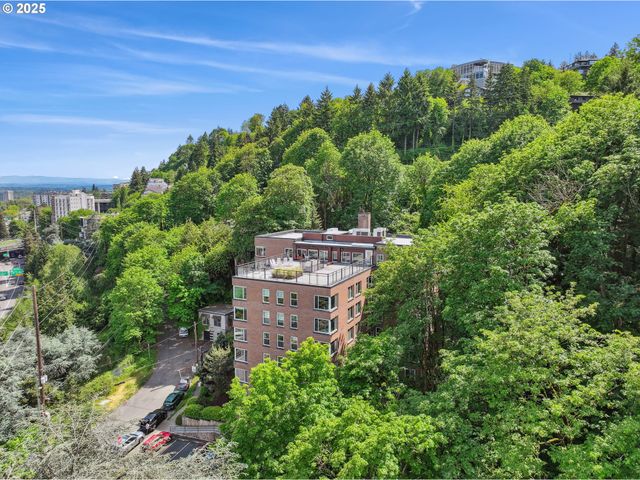 1205 Sw CARDINELL Dr 604, Portland, OR 97201
