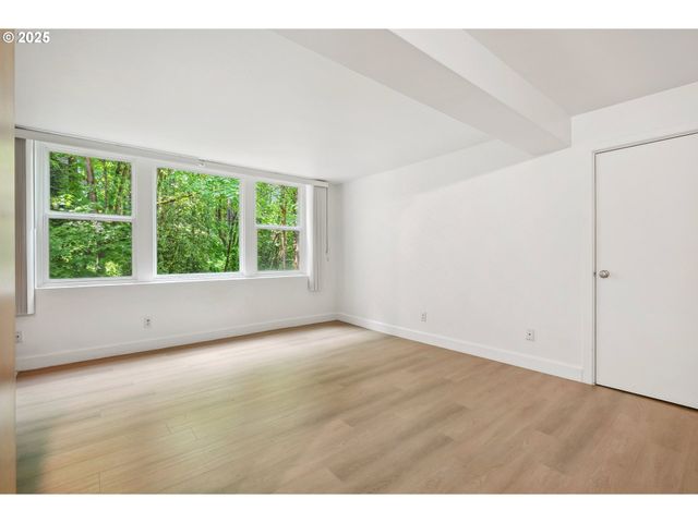 1205 Sw CARDINELL Dr 604, Portland, OR 97201