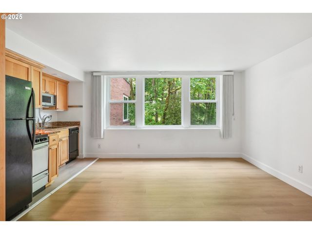 1205 Sw CARDINELL Dr 604, Portland, OR 97201