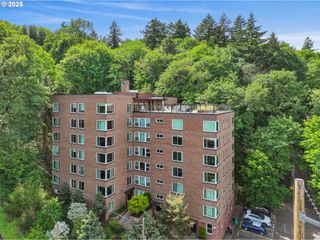 1205 Sw CARDINELL Dr 604, Portland, OR 97201