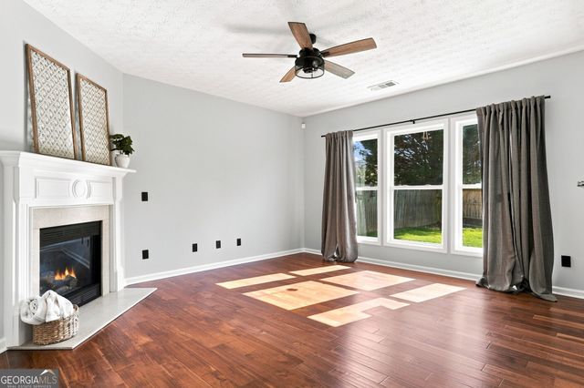 309 Woodland Pass, Canton, GA 30114