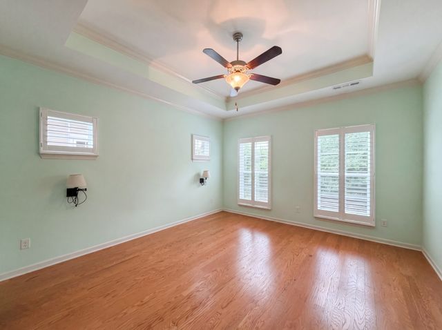 2530 Walpole Ln, Columbia, TN 38401