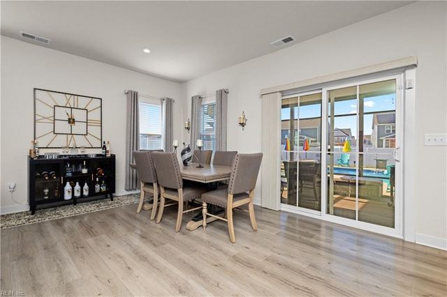 210 Garland Street, Moyock, NC 27958