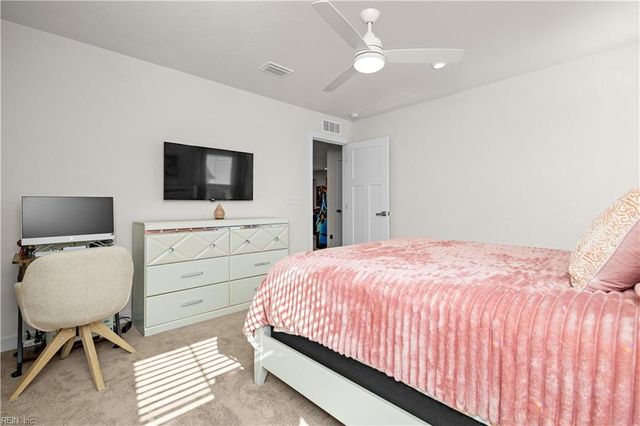 210 Garland Street, Moyock, NC 27958