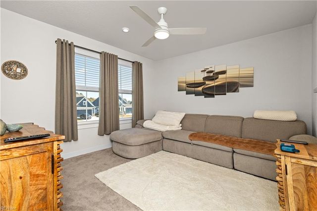 210 Garland Street, Moyock, NC 27958