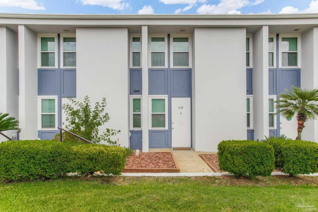 201 Pensacola Beach Rd A-25, Gulf Breeze, FL 32561