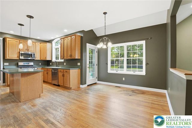 3130 Muirfield Road, Upper Saucon Twp, PA 18034