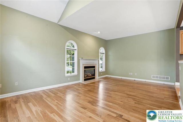 3130 Muirfield Road, Upper Saucon Twp, PA 18034