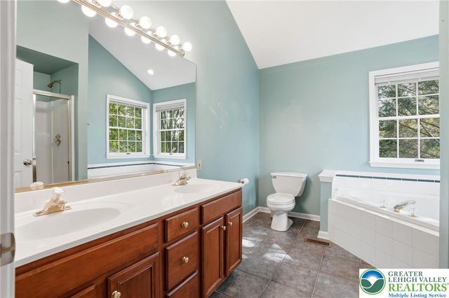 3130 Muirfield Road, Upper Saucon Twp, PA 18034