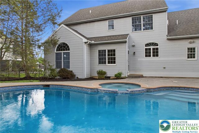 3130 Muirfield Road, Upper Saucon Twp, PA 18034
