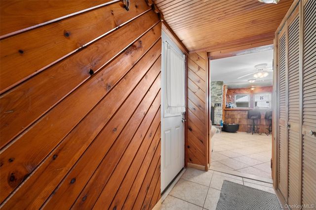 80 Hartwood Club Road, Sparrowbush, NY 12780