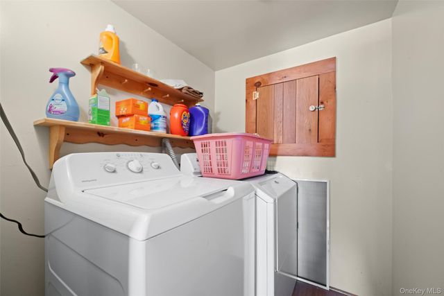 80 Hartwood Club Road, Sparrowbush, NY 12780