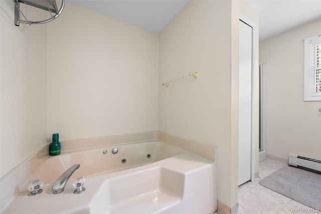 80 Hartwood Club Road, Sparrowbush, NY 12780