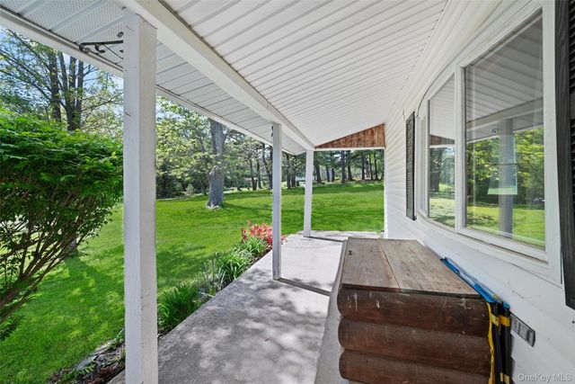 80 Hartwood Club Road, Sparrowbush, NY 12780