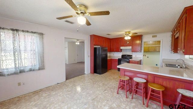 13148 CR 499, Lindale, TX 75771