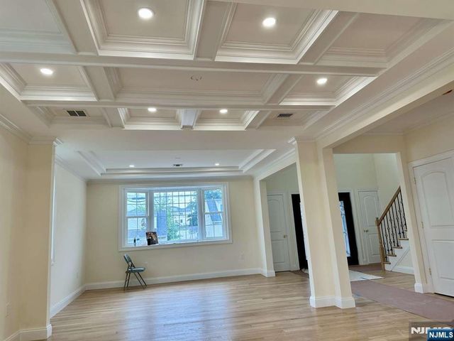 178 Leonard Place, North Arlington, NJ 07031