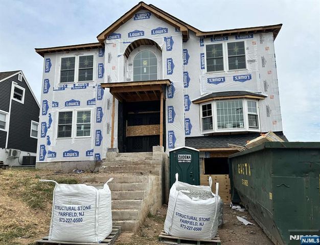 178 Leonard Place, North Arlington, NJ 07031