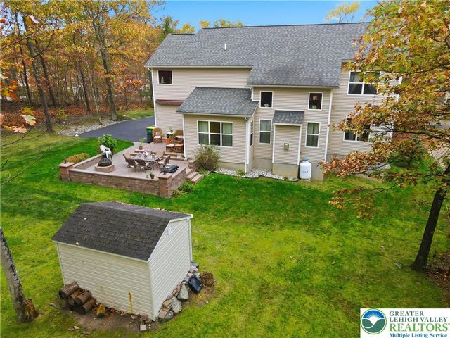 603 Washington XING, East Stroudsburg, PA 18301