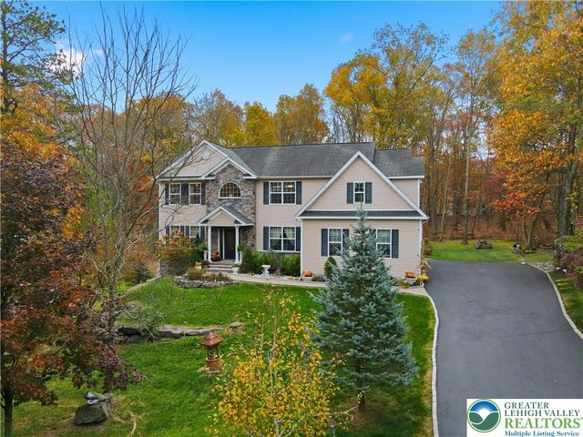 603 Washington XING, East Stroudsburg, PA 18301