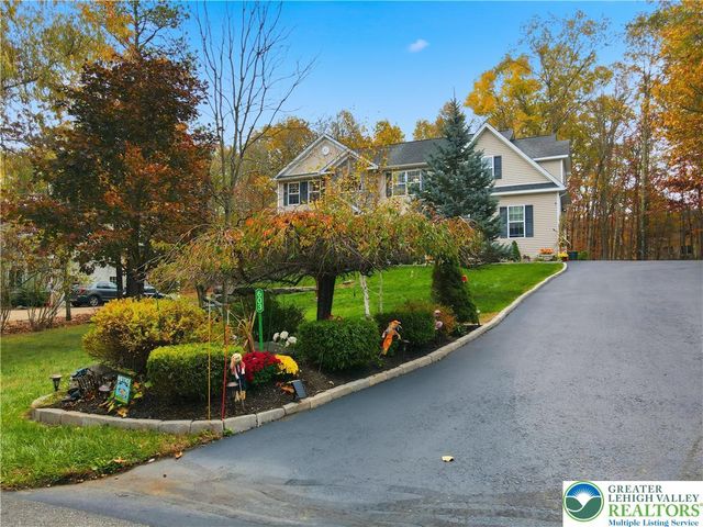 603 Washington XING, East Stroudsburg, PA 18301