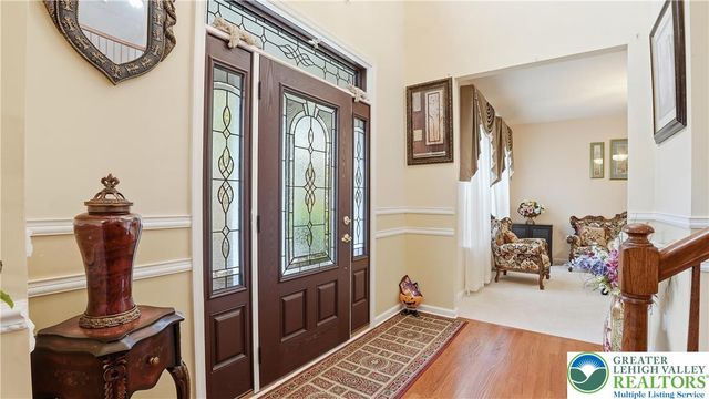 603 Washington XING, East Stroudsburg, PA 18301