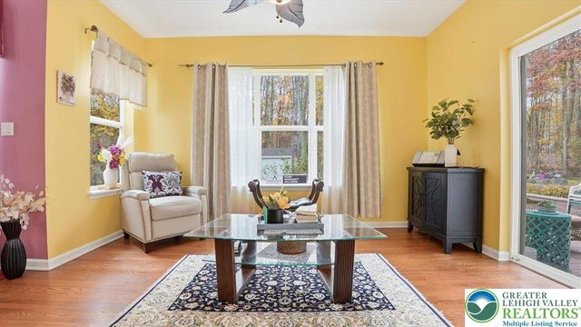 603 Washington XING, East Stroudsburg, PA 18301