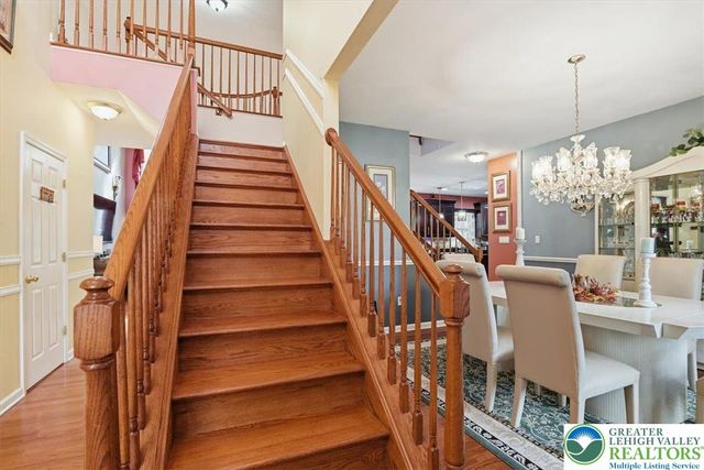 603 Washington XING, East Stroudsburg, PA 18301