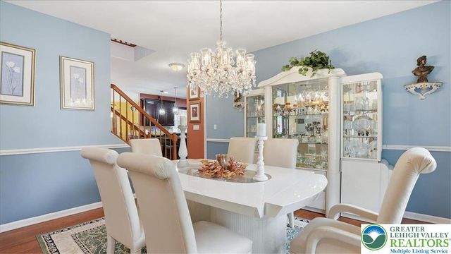 603 Washington XING, East Stroudsburg, PA 18301