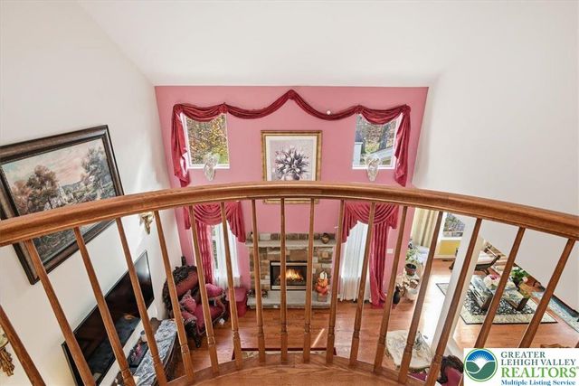 603 Washington XING, East Stroudsburg, PA 18301