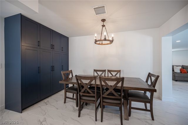 3139 Regal Oak Drive, Henderson, NV 89014