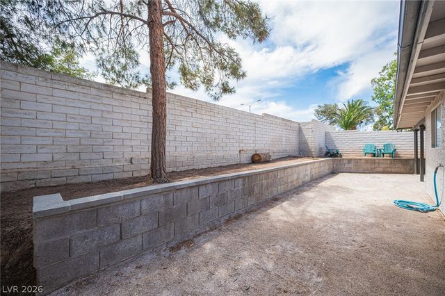 3139 Regal Oak Drive, Henderson, NV 89014